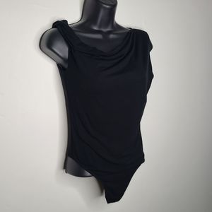 Aritzia The Group By Babaton Assymetrical Sleeve Bodysuit